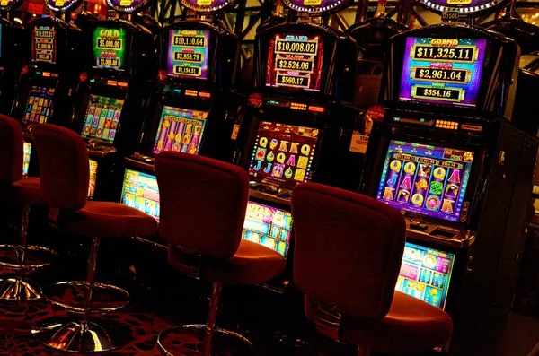 nenek188 roulette table selection showing multiple stake levels